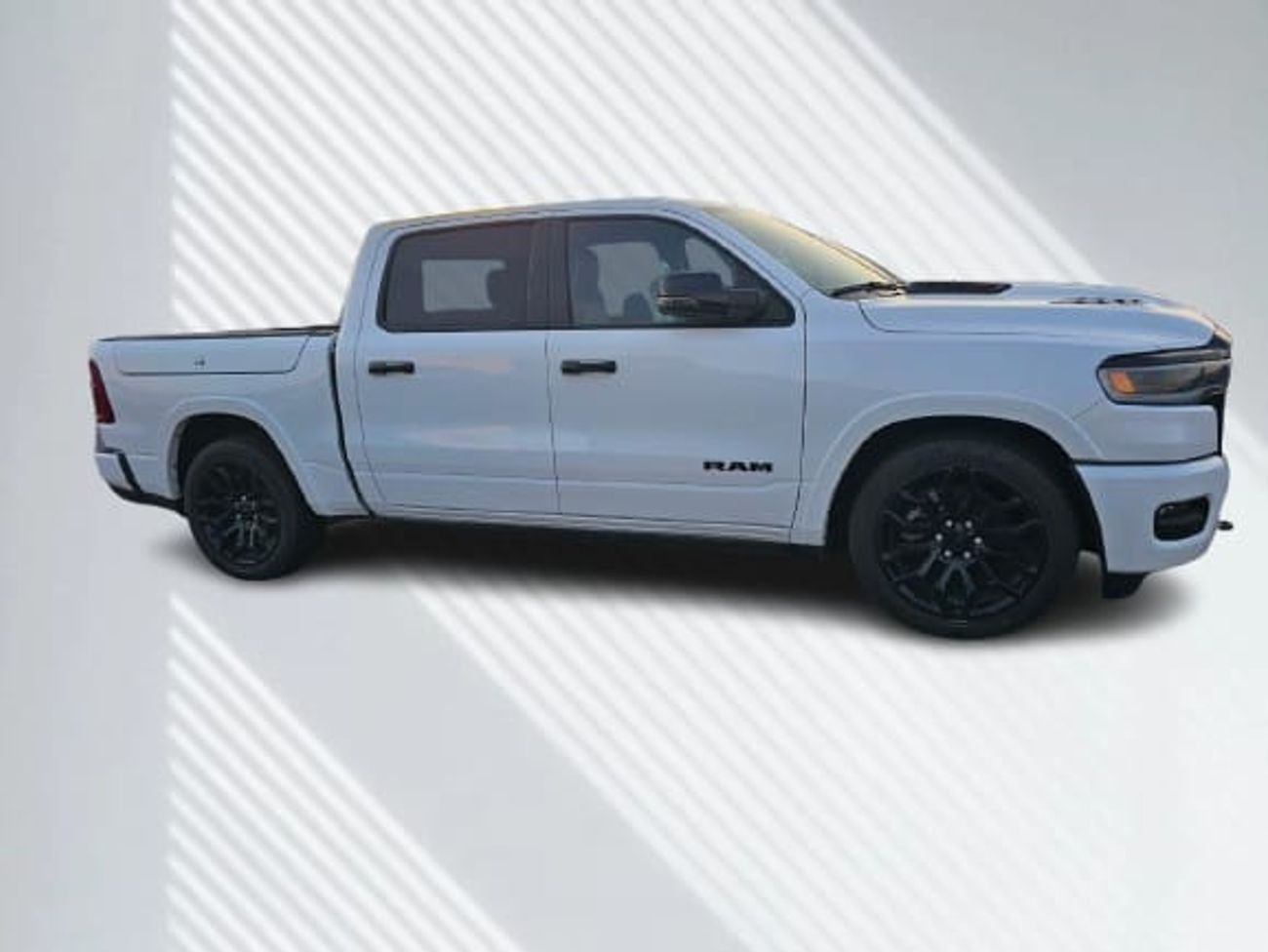 رام 1500 3.0L LIMITED NIGHT EDITION ( ONLY FOR RE- EXPORT )