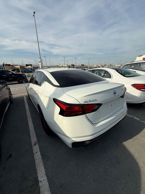 نيسان ألتيما 2.5 SV