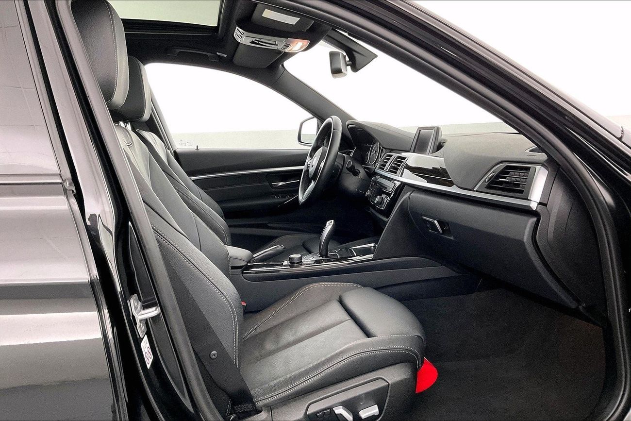 BMW 318i M Sport| 1 year free warranty | Exclusive Eid offer