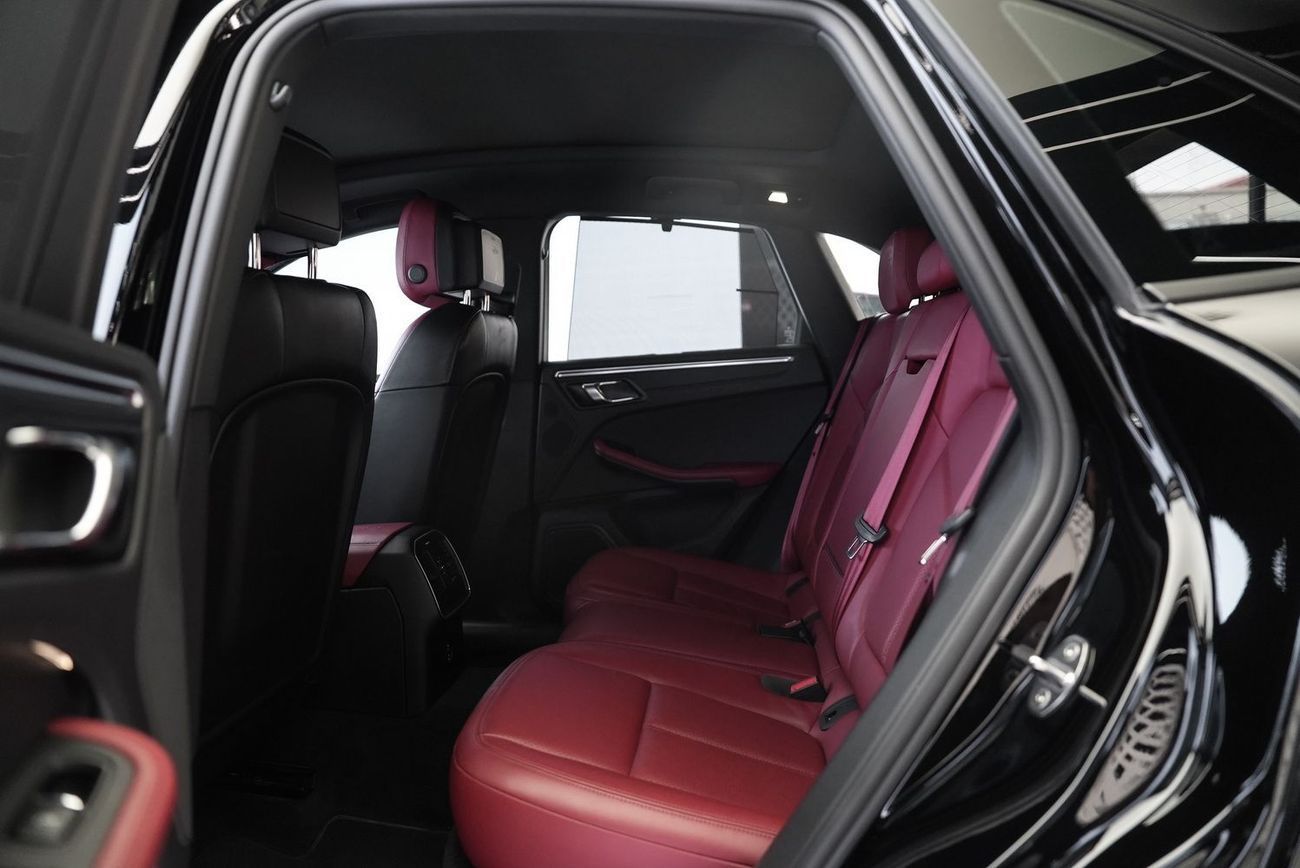 Porsche Macan Std 2.0L (252 HP)