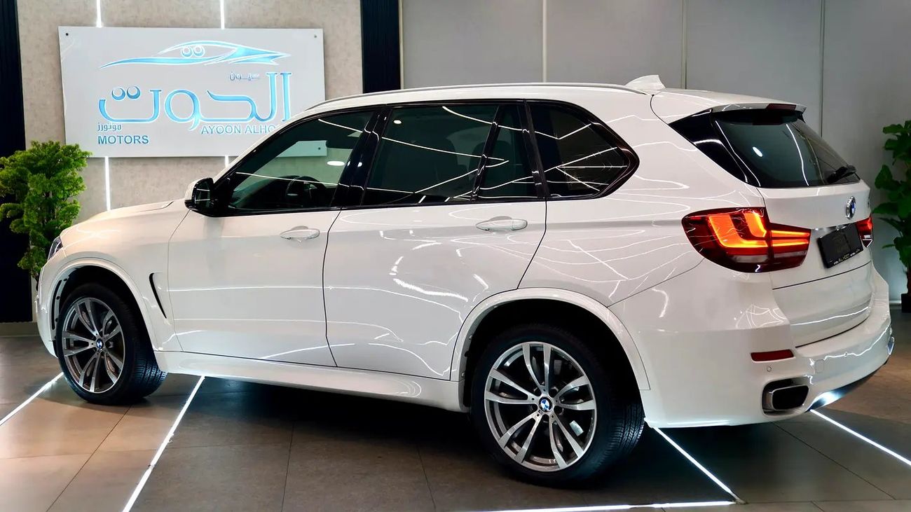 بي أم دبليو X5 M50i 4.4L INDIVIDUAL V8 || LUXURY || GCC || FREE ACCIDENTS || PERFECT CONDITION || POWERFUL ENGINE