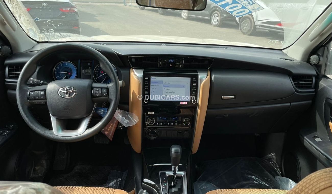 Toyota Fortuner 2022 Toyota Fortuner 2.7L G Petrol Brand New Last Few units only