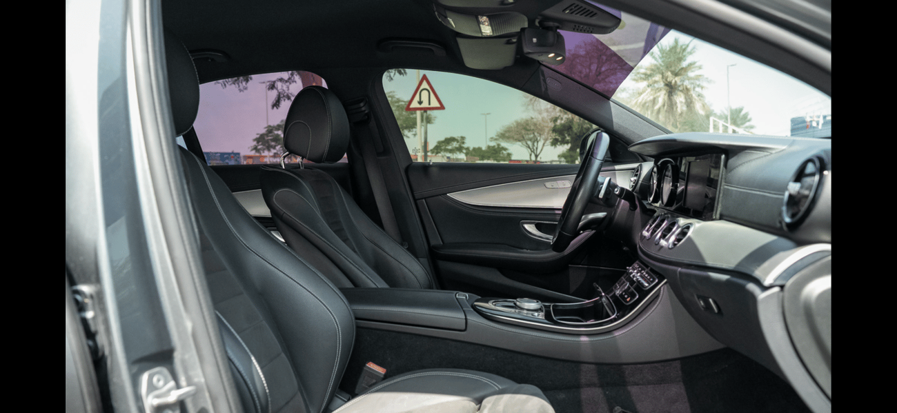 مرسيدس بنز E200 STANDARD