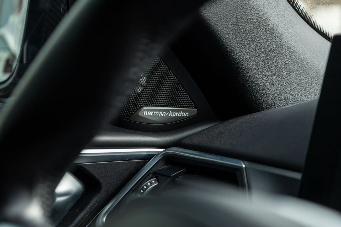 BMW M440i xDrive 3.0L