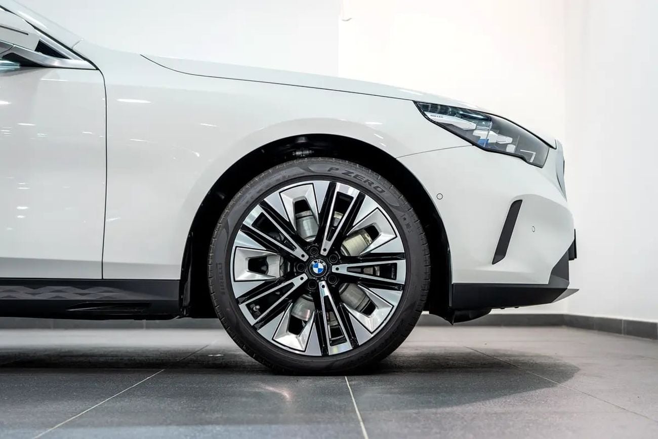 BMW 530i EXCLUSIVE PURE EXCELLENCE 530i Sedan Exclusive