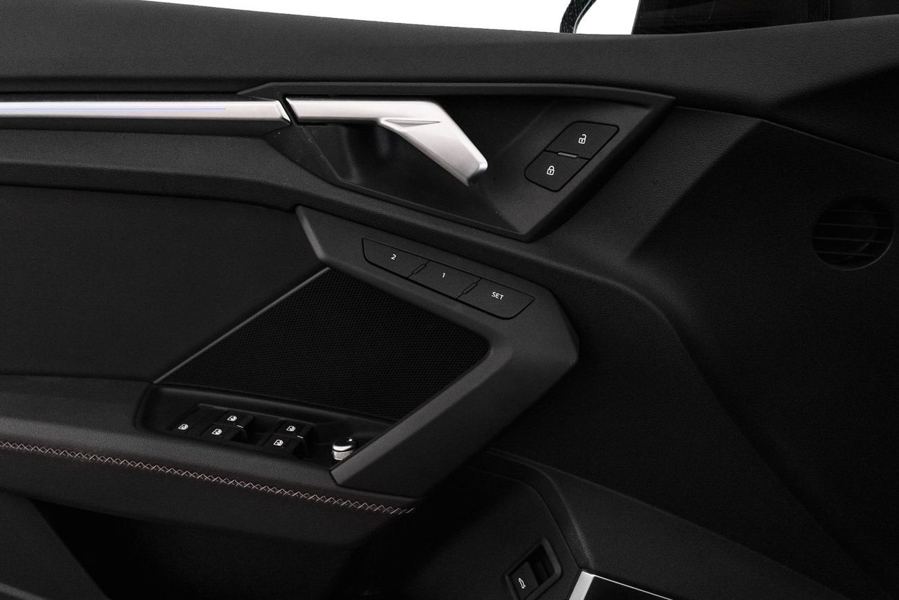 Audi S3 TFSI quattro 2.0L Hatchback