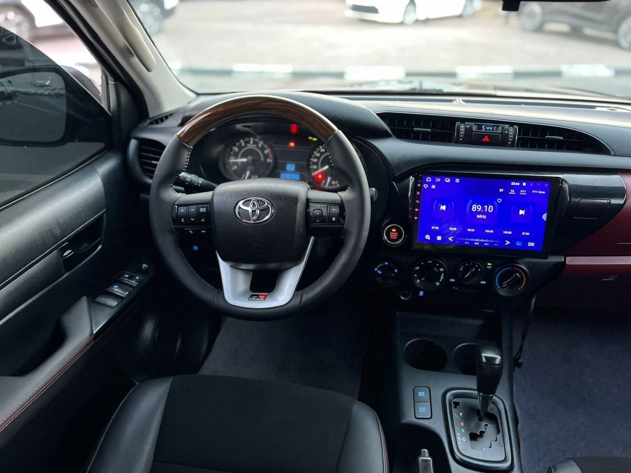 Toyota Hilux 2021 Modified GR Sport Black Edition - Trunk Cover -  2.7L V4 - AWD 4x4-360* CAM - Push