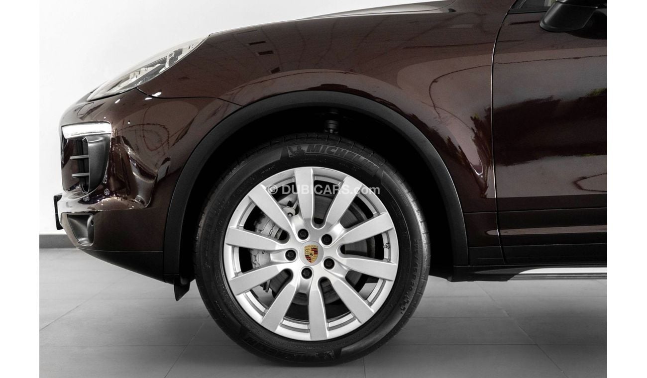 Porsche 718 Cayman 2015 Porsche Cayenne S / Full-Service History