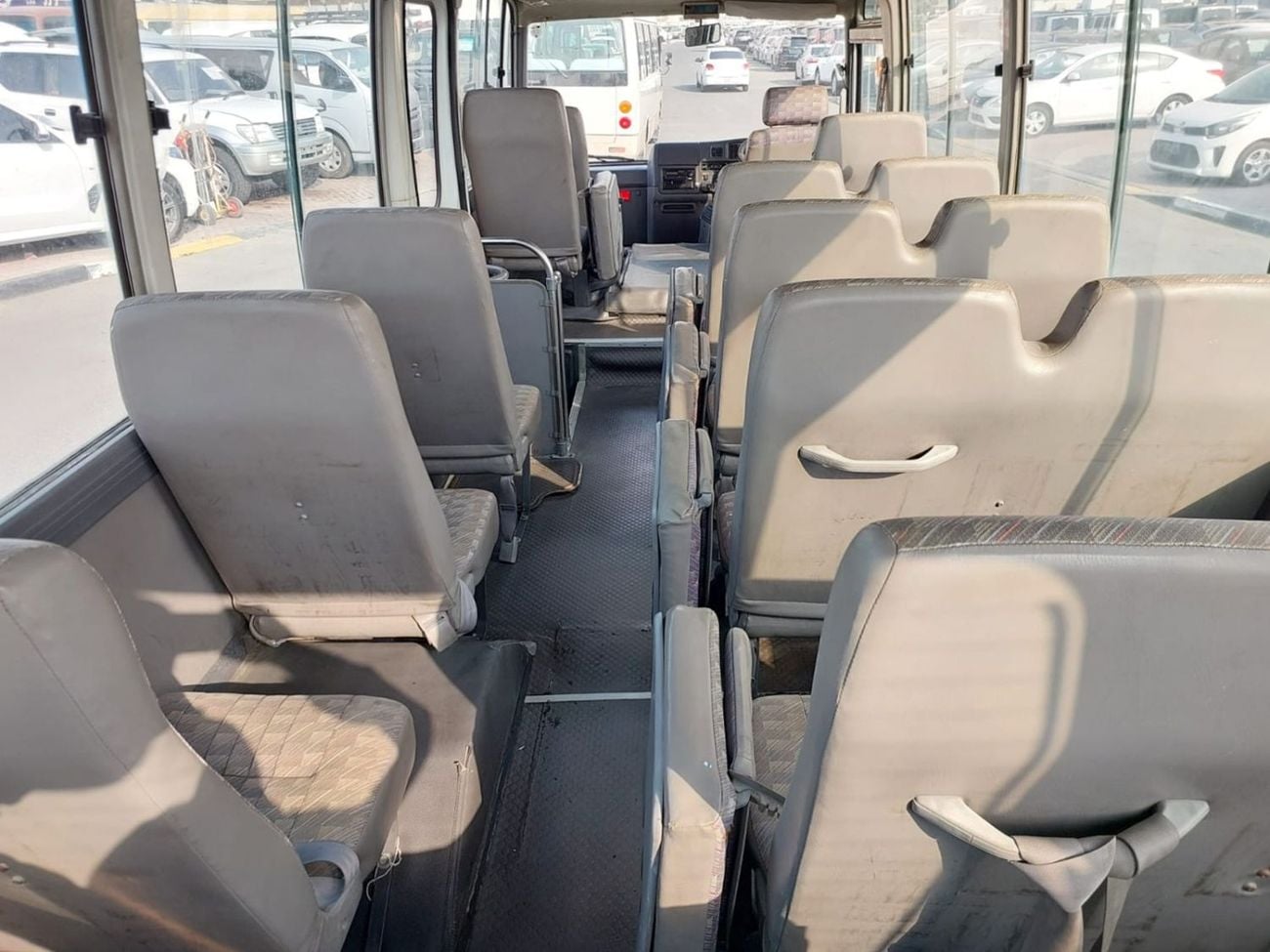 نيسان سيفيليان NISSAN CIVILIAN BUS RHD 1999 MODEL 4.1 L DIESEL MANUAL(PM700010)