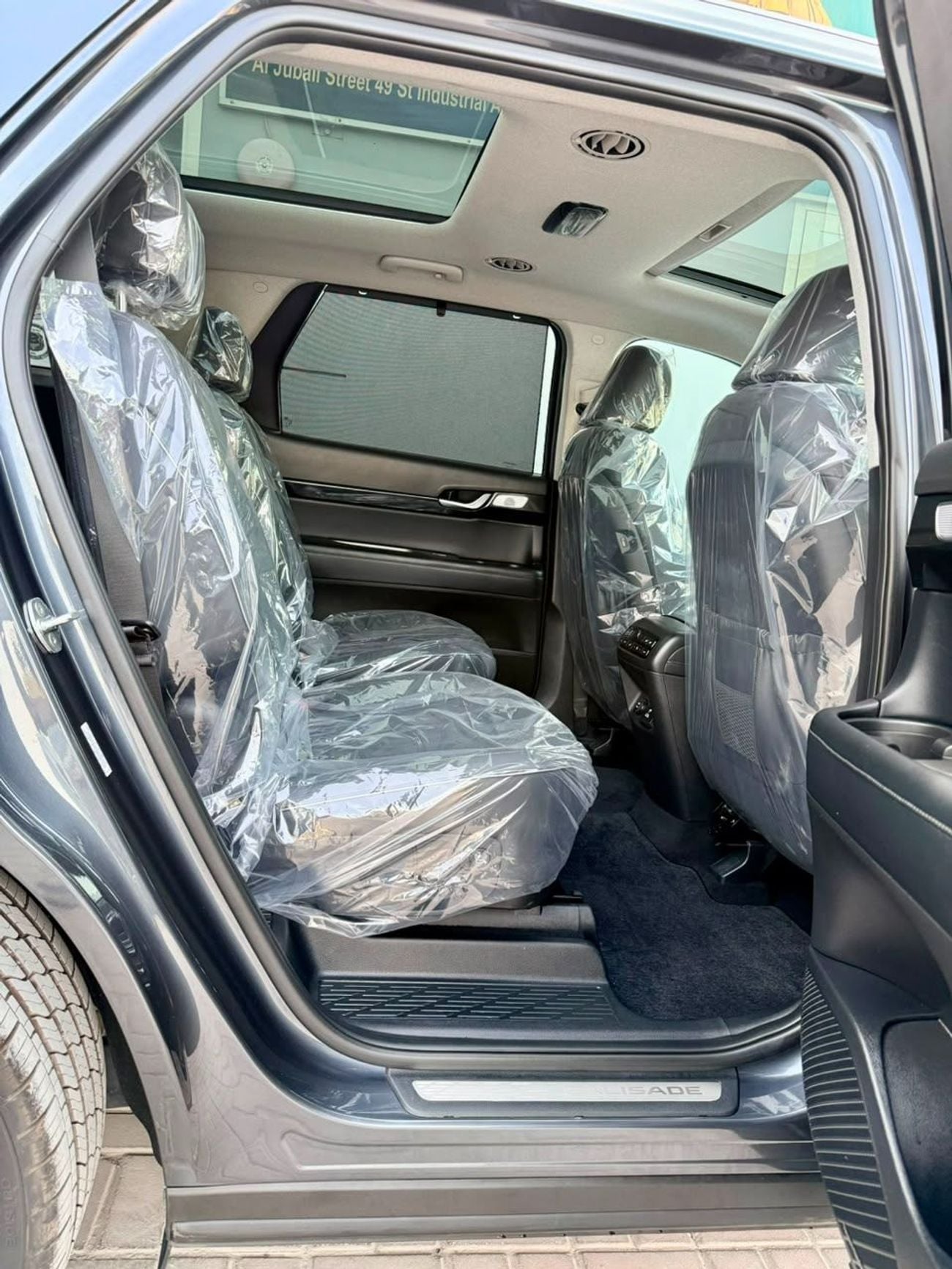 Hyundai Palisade PREMIUM NAPPA 2021 HYUNDAI PALISADE LIMITED PREMIUM low mileage 16200 only 4x4 AWD Gray Full Option
