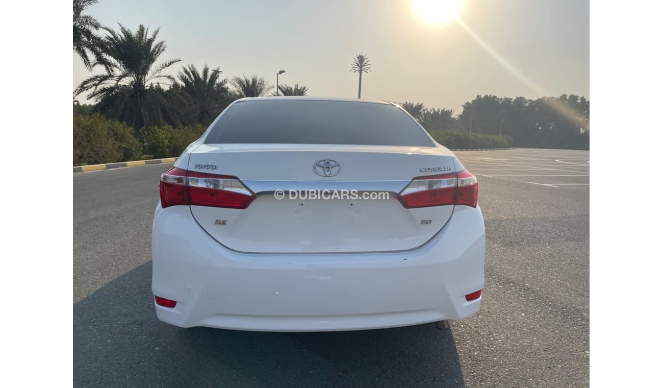 تويوتا كورولا Toyota Corolla  model 2015    ( GCC_ SPEC) VERY GOOD CONDITION