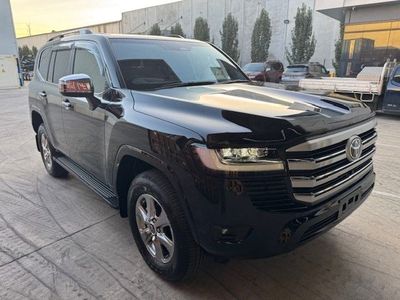 Toyota Land Cruiser Toyota Lc300 Sahara RHD,diesel engine 3.3L ,black colour 2026 brand new