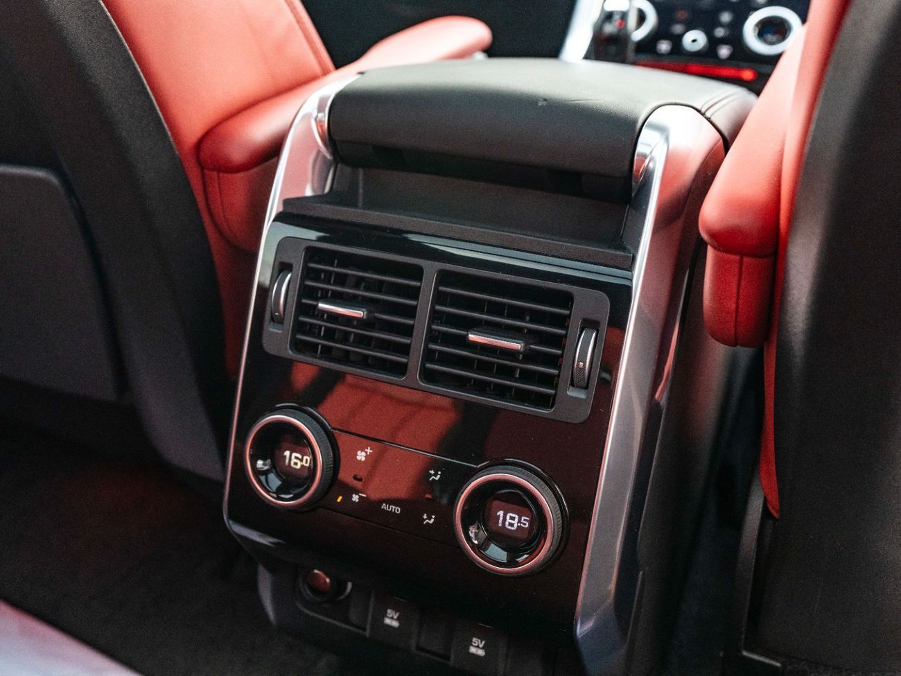 لاند روفر رينج روفر سبورت HSE Dynamic 5.0L (510 HP)