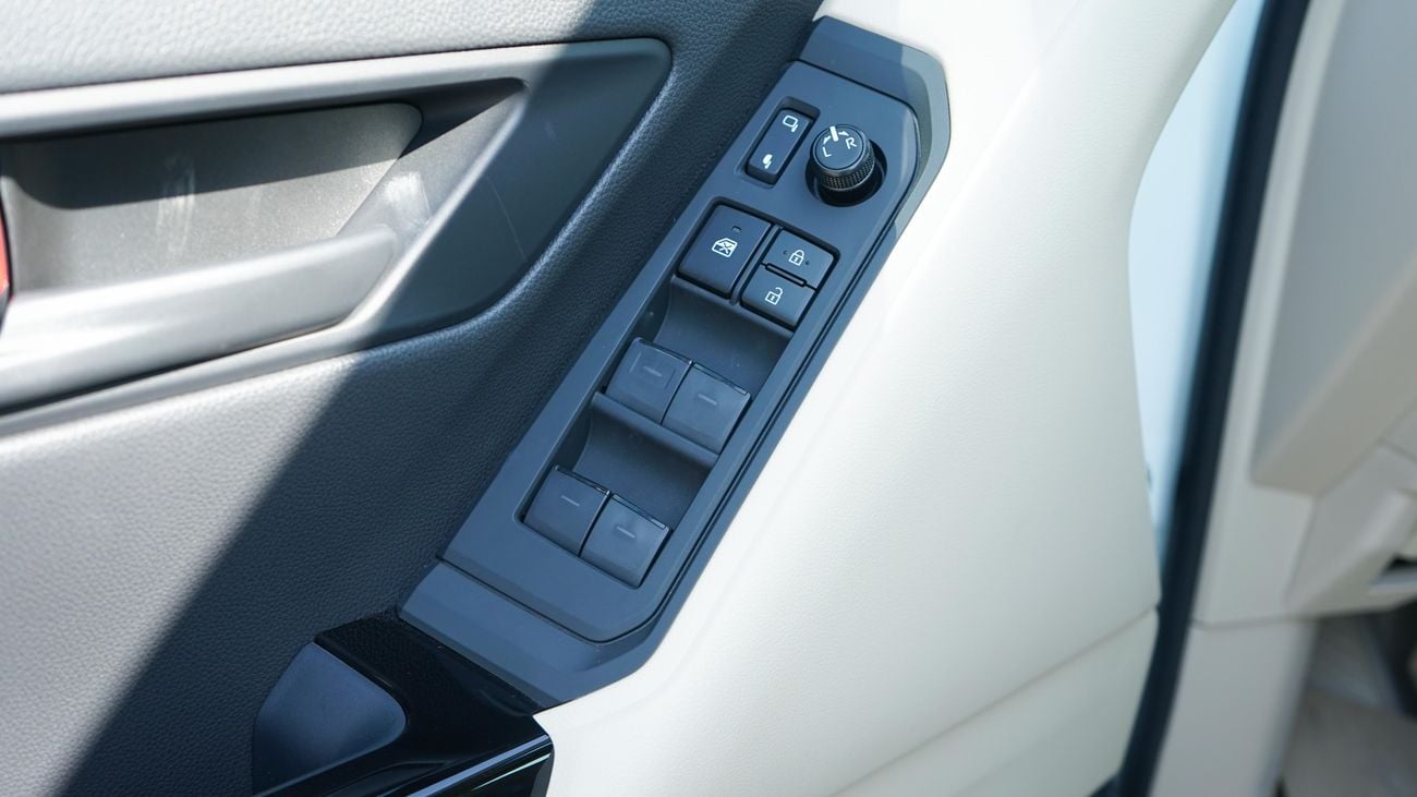 Toyota Land Cruiser GXR