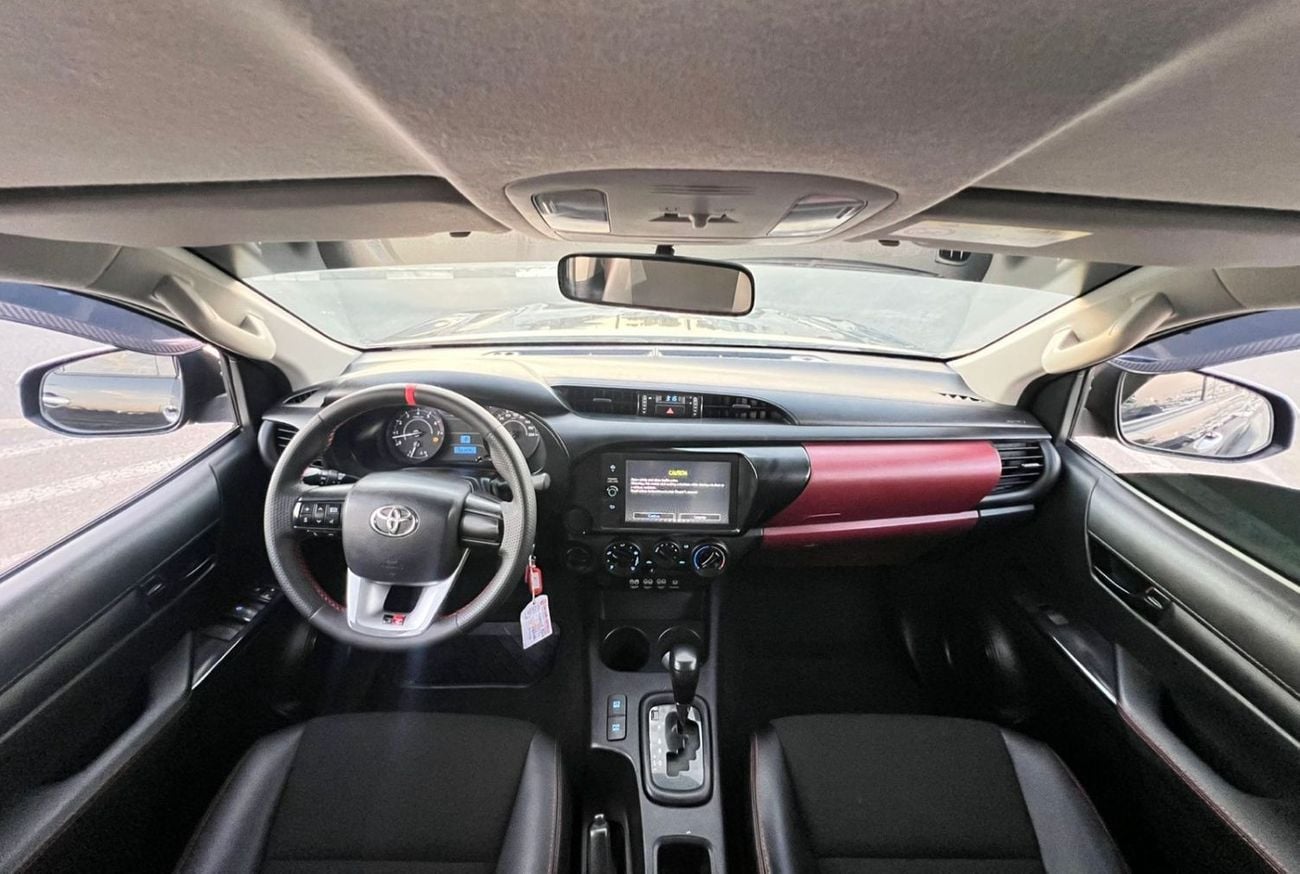 Toyota Hilux SGLX 2021 Toyota Hilux Black Edition - Trunk Cover - 2.7L V4 - GCC - AWD 4x4 - Rear Camera - Le