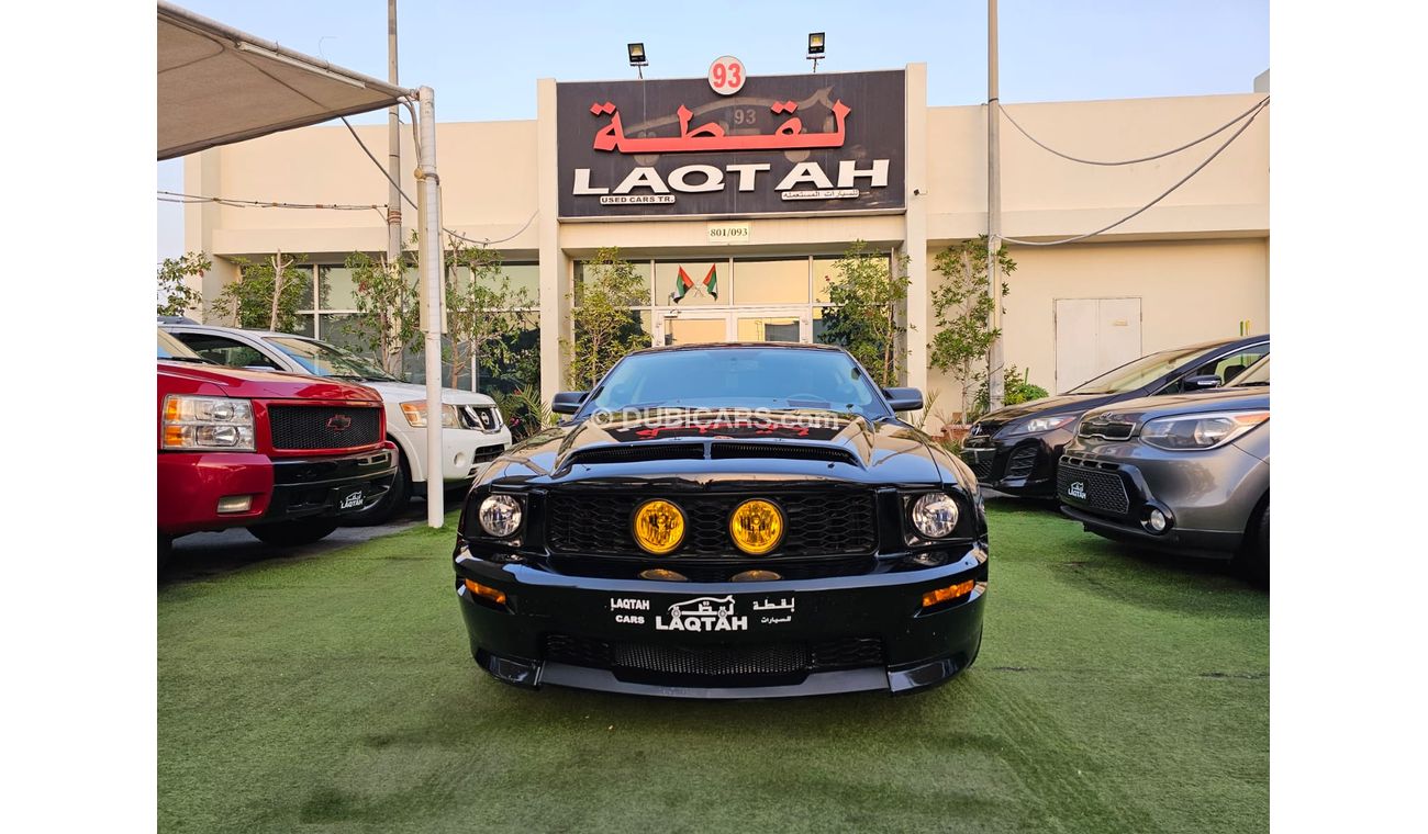 فورد موستانج خليجى  GT موديل 2007 كوبيه شاشة اندرويد كاميرا خلفية حساسات مثبت سرعة تحكم بحالة ممتازة