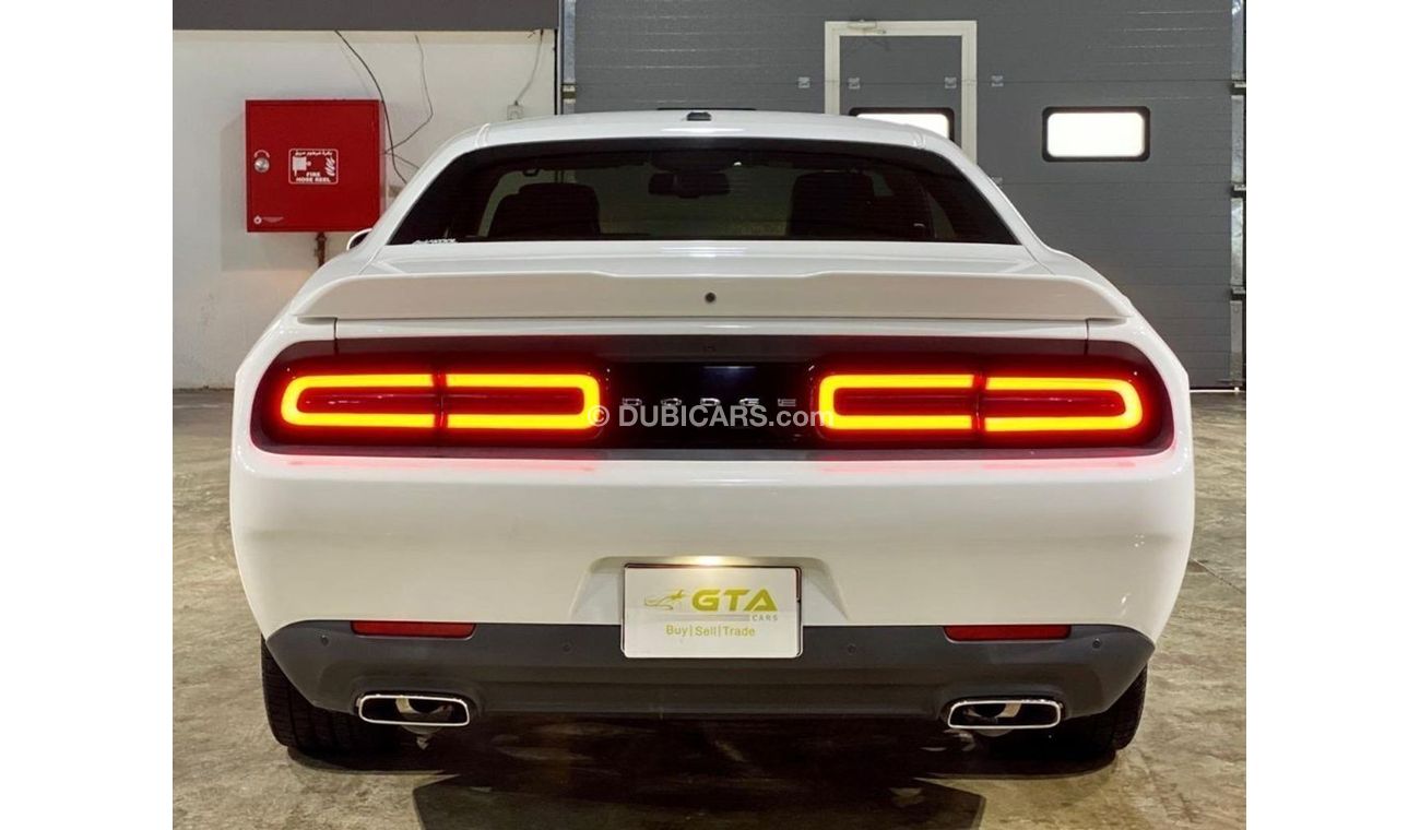 دودج تشالينجر 2017 Dodge Challenger SXT, Warranty+Service Contract, GCC