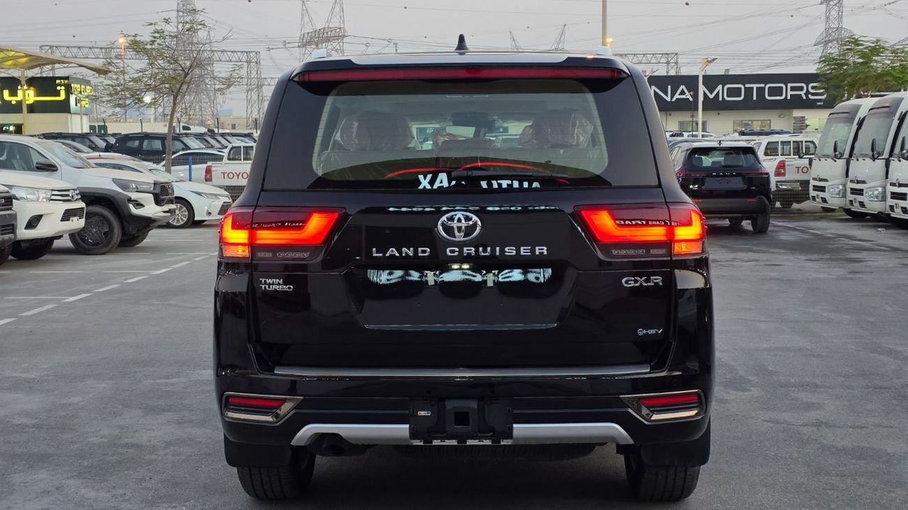 Toyota Land Cruiser TOYOTA GXR-V2 HEV 3.5L TT  MODEL YEAR 2026 COLOR BLACK