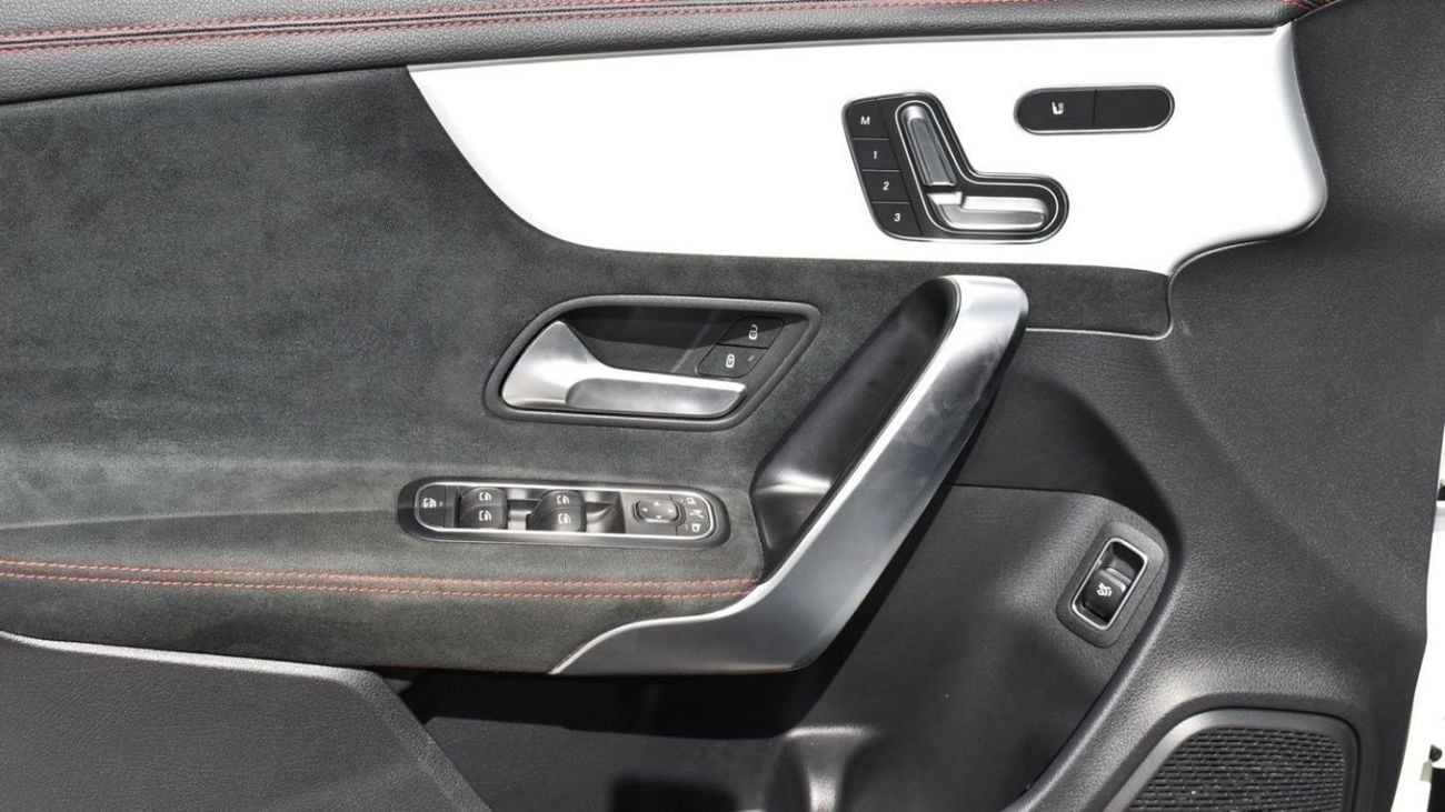 مرسيدس بنز CLA 250 Mercedes CLA250 AMG / 2023 / USA