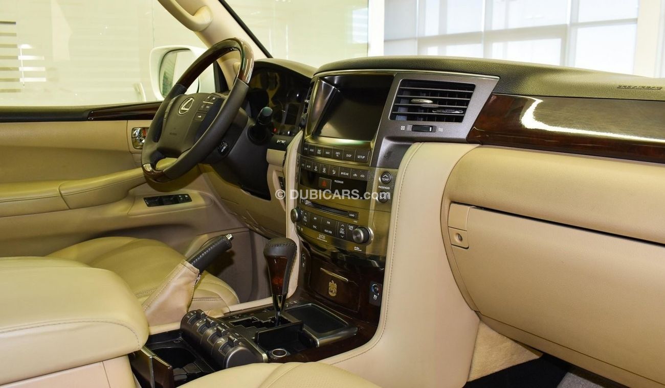Lexus LX 570