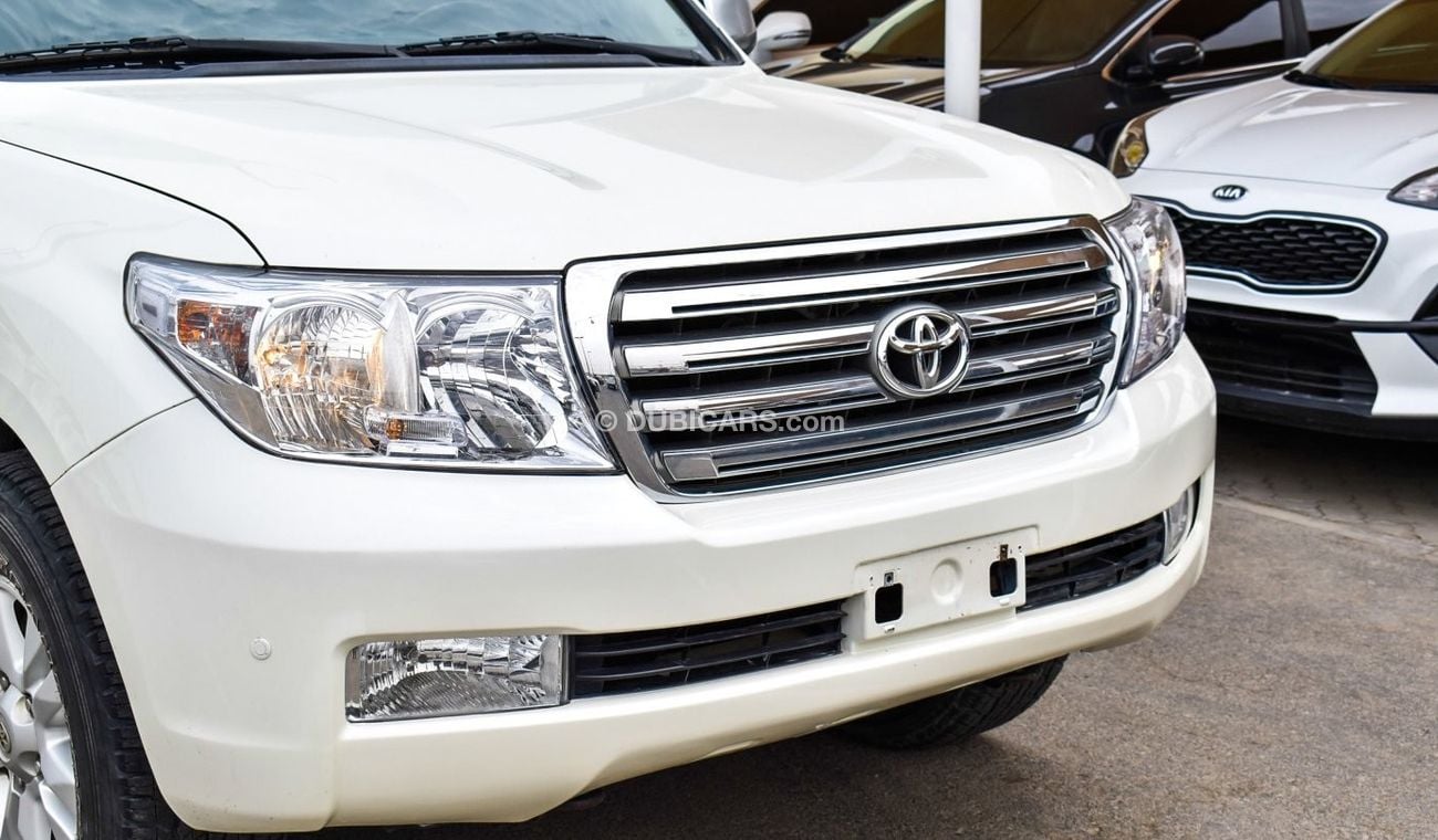 Toyota Land Cruiser GXR V6