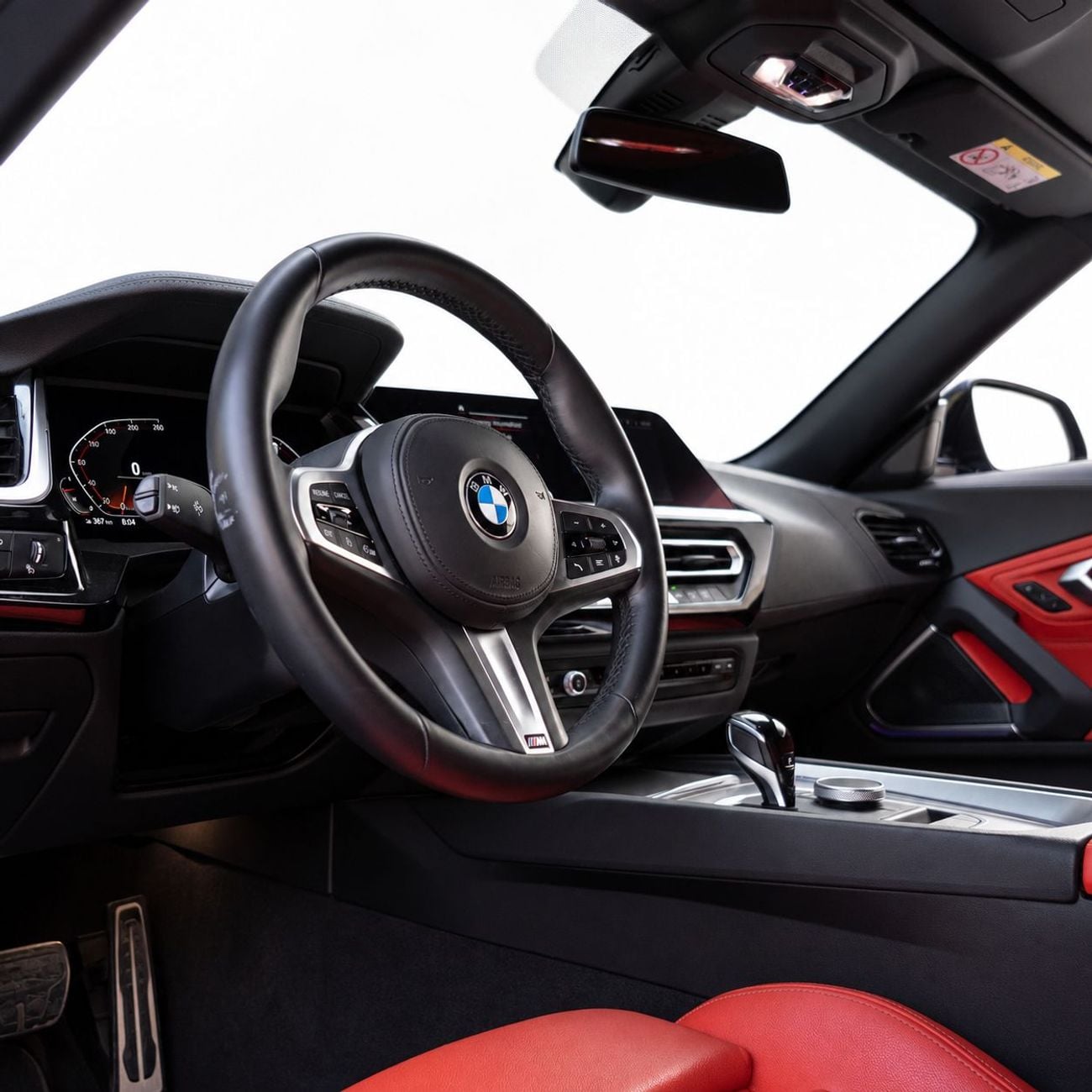 BMW Z4 sDrive 20i M SPORT 3,161  P.M • 0% Downpayment • BMW Z4 sDrive30i M Sport • Agency Service Contract