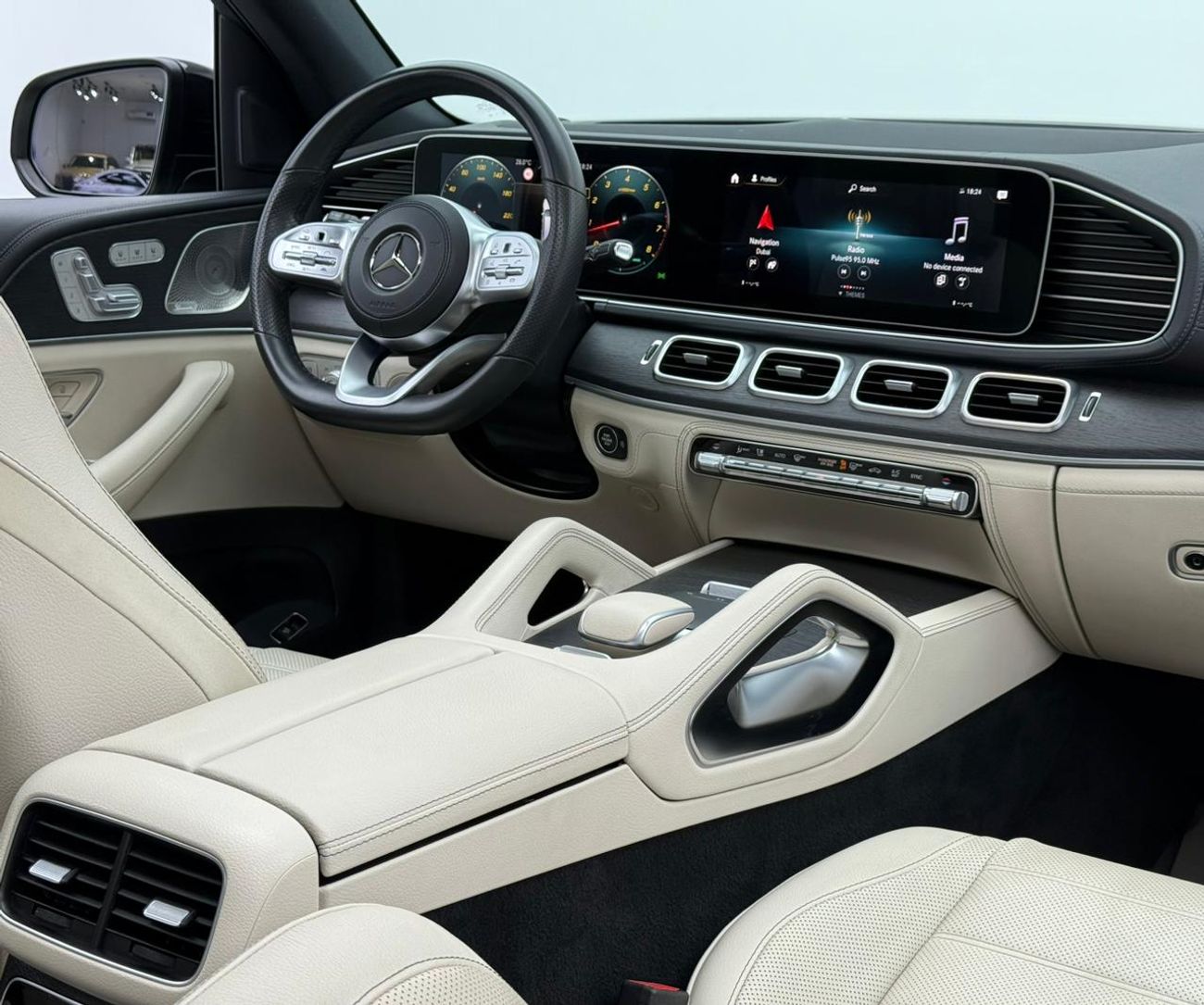 Mercedes-Benz GLS 450 4MATIC 2021 Mercedes Benz GLS450 AMG 4MATIC, 2026 MB Warranty + Service Pack, 7 Seater, Fully Loaded