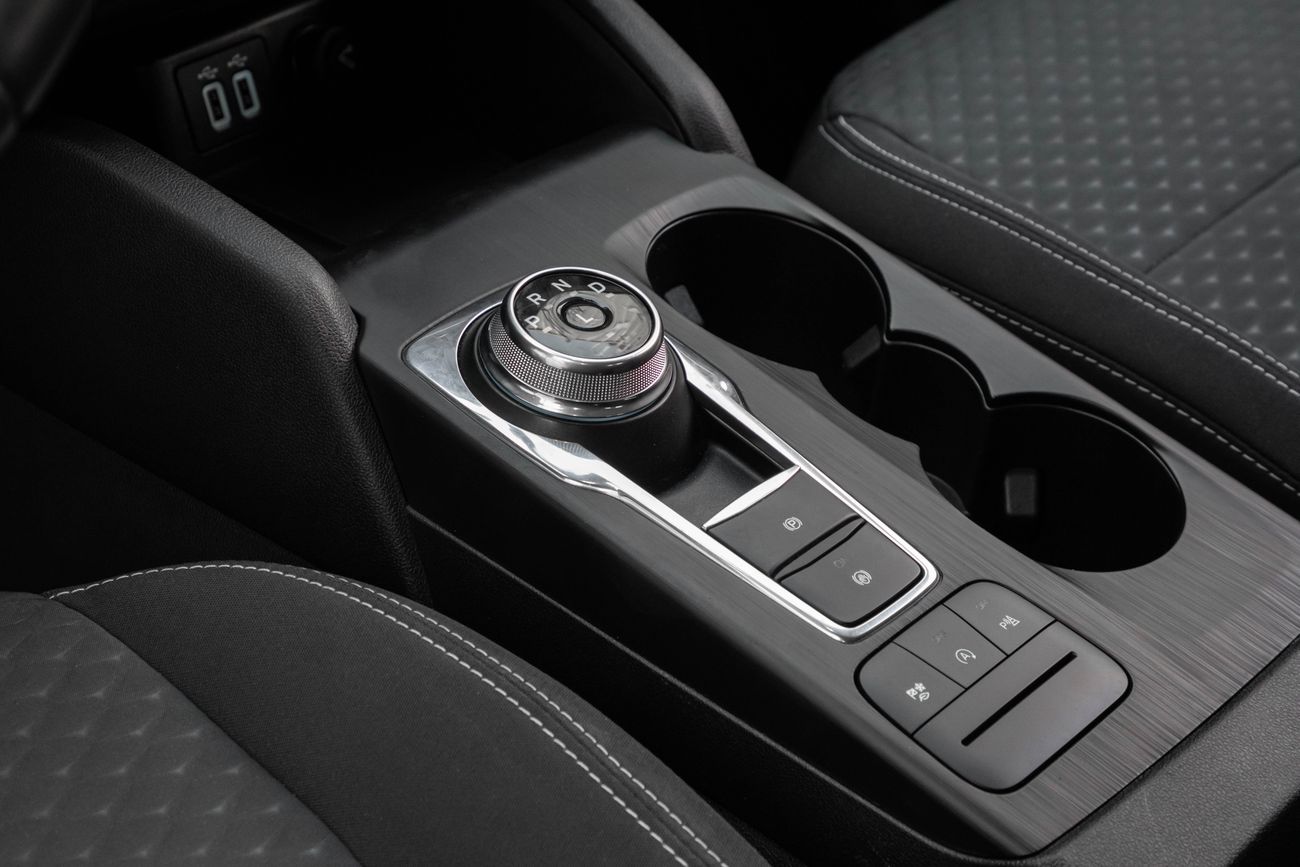 فورد إيسكاب 1,175 P.M | 0% Downpayment | ESCAPE | AGENCY WARRANTY!