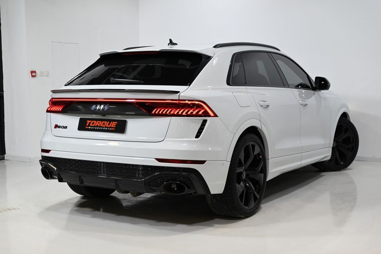 أودي RSQ8 STD