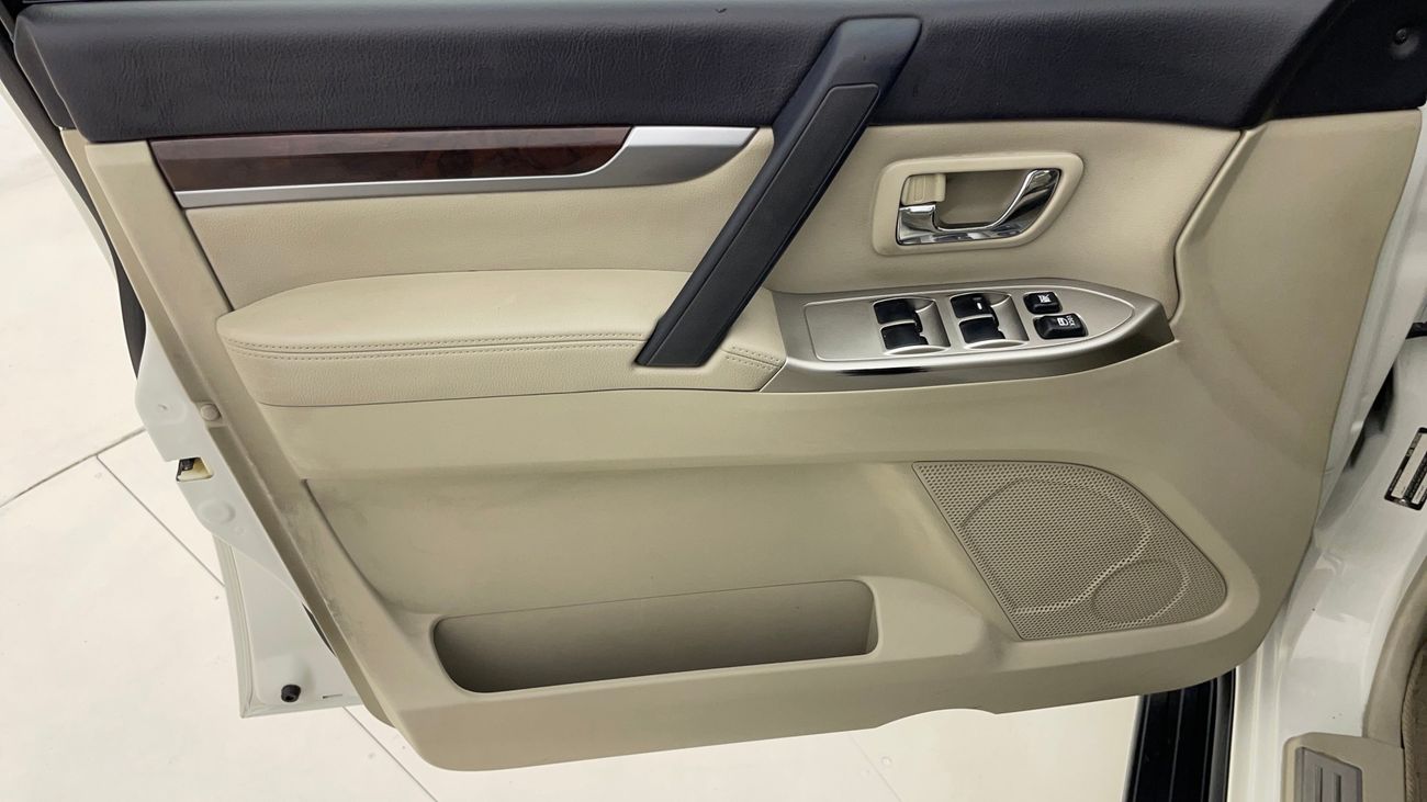 Mitsubishi Pajero GLS MID 3.5 | Zero Down Payment | Home Test Drive