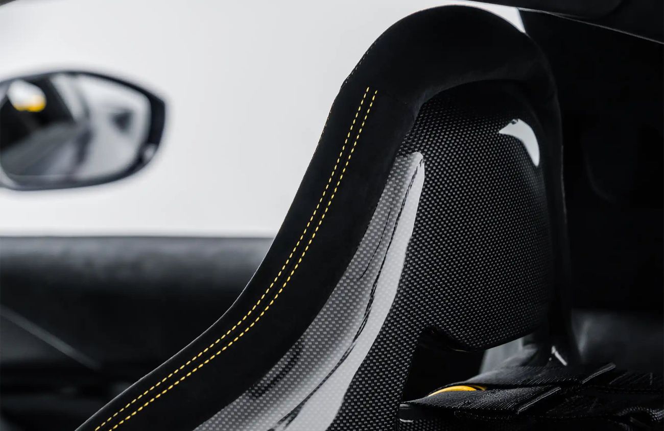 فيراري 812 كومبيتيزون 6.5L V12 Naturally Aspirated Engine