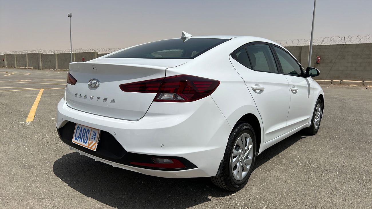 Hyundai Elantra 1600