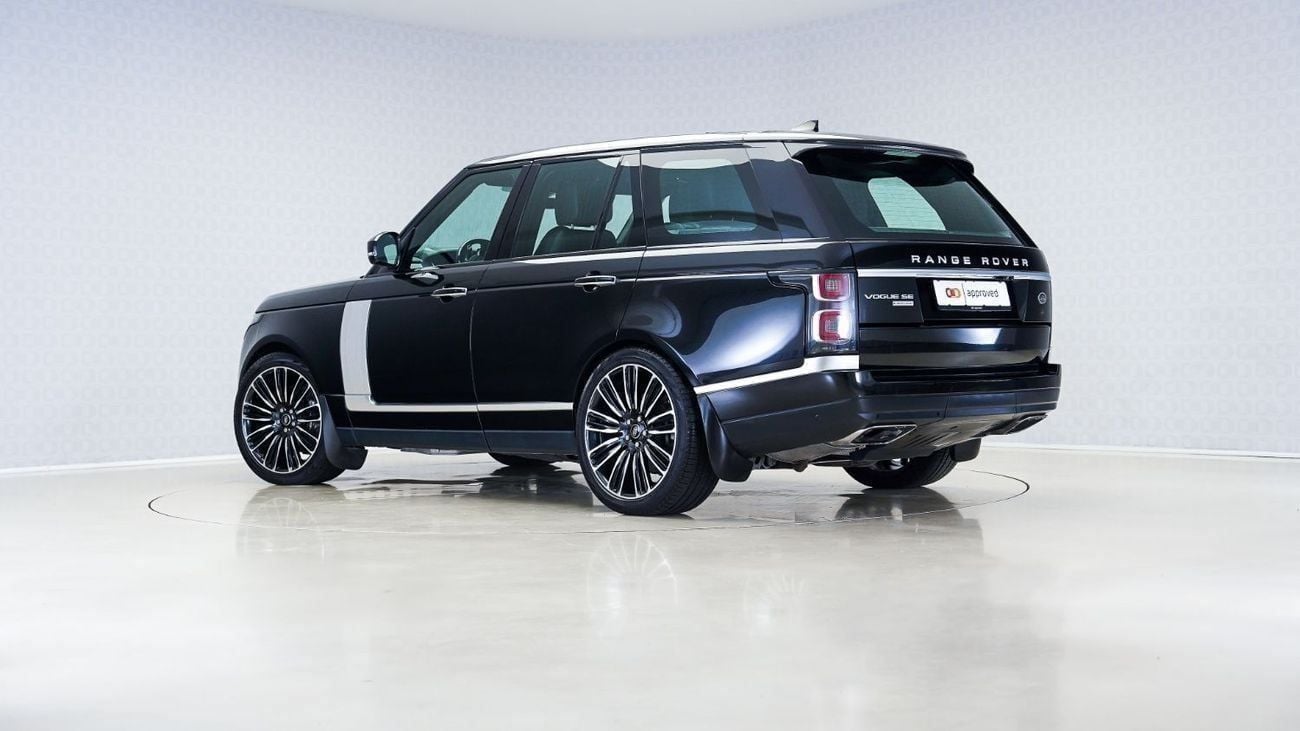 Land Rover Range Rover Vogue SE 5.0L UAE's Very Best Example | 2 Years Free Servicing | AED 4,460 Per Month