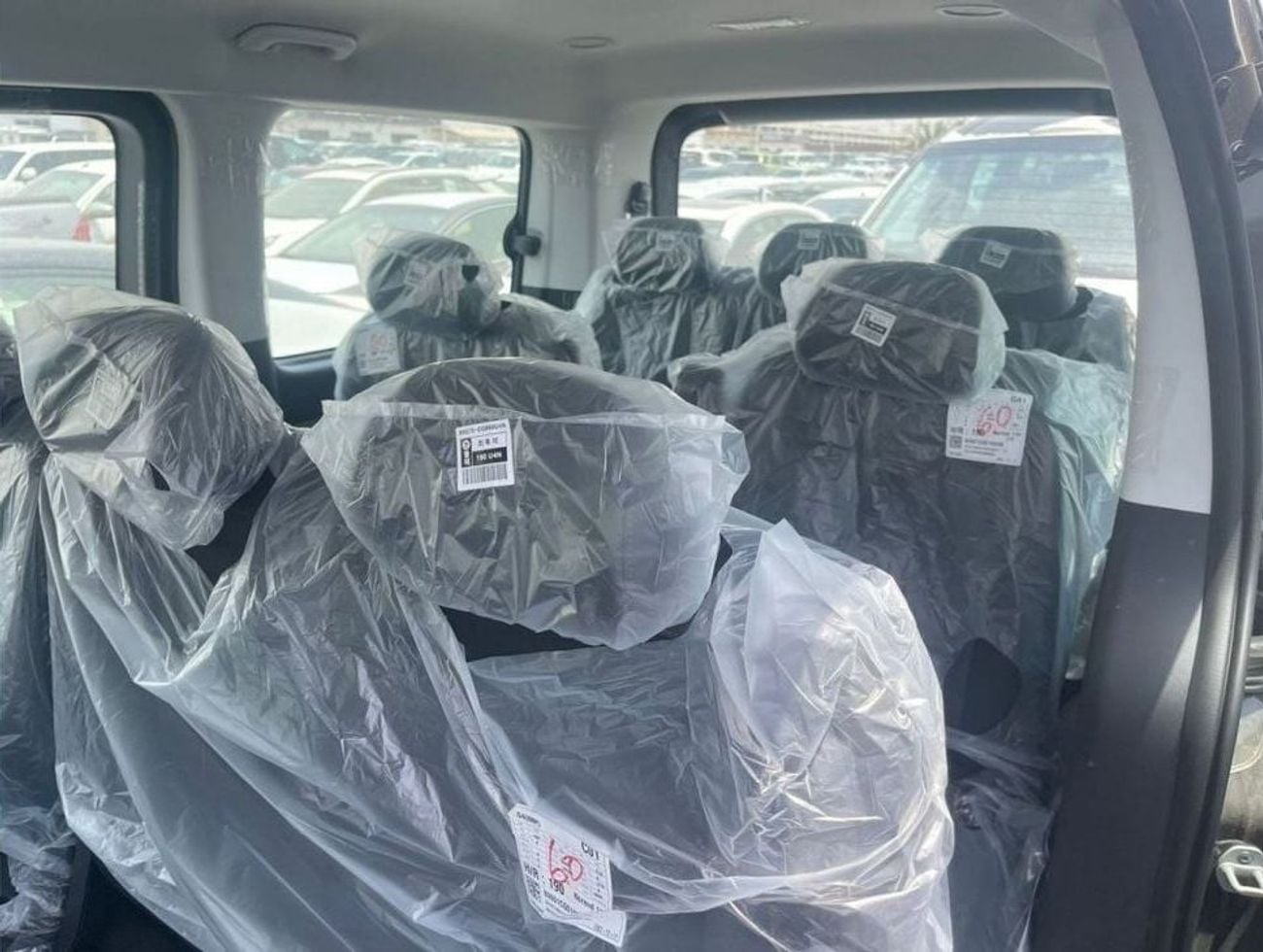 Hyundai Staria HYUNDAI STARIA PETROL 3.5L AUTOMATIC 2026 MODEL