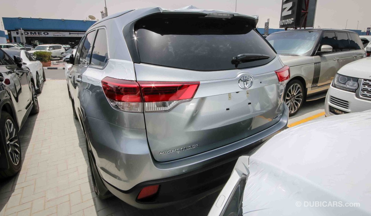 Toyota Highlander XLE AWD