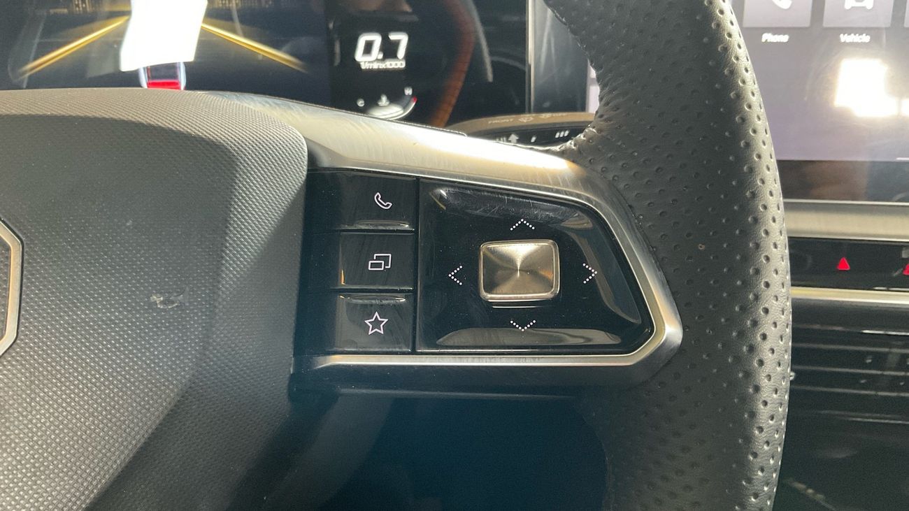 MG One 1.5T LUX | Guaranteed Warranty | 0 Down Payment