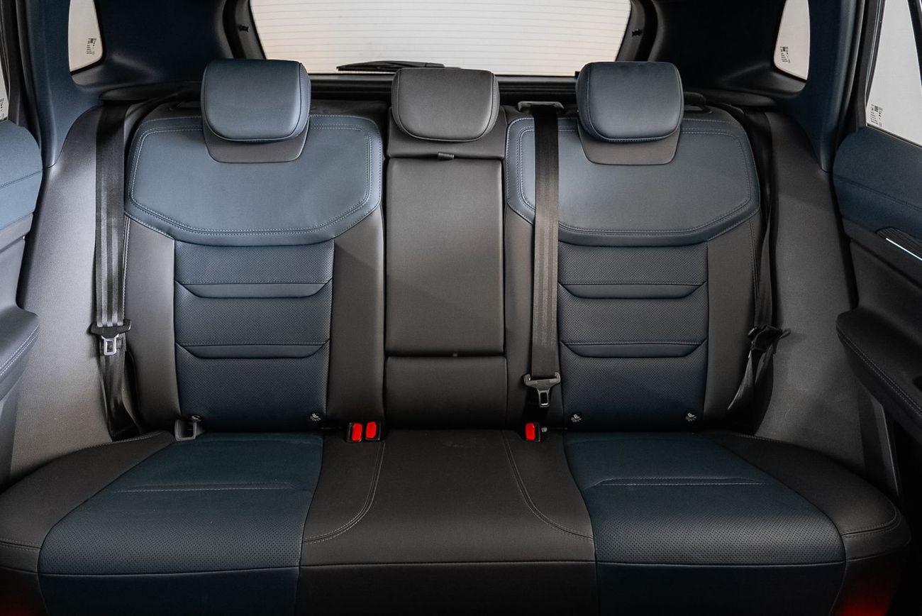 فورد تيريتوري Titanium