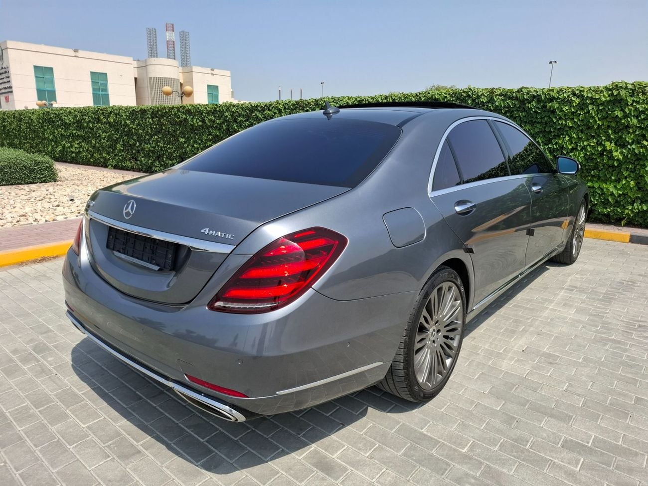 Mercedes Benz S560 L AMG