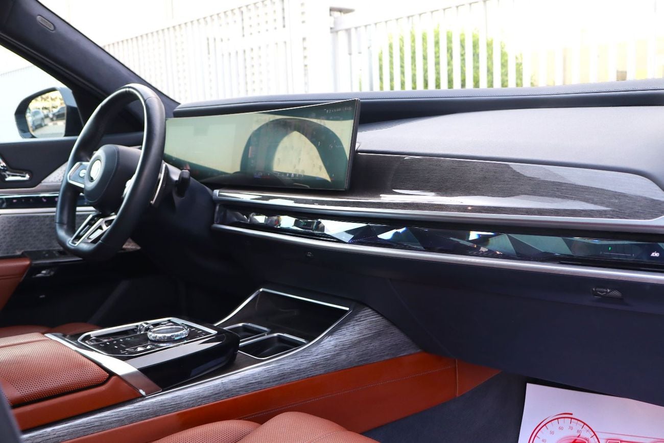 BMW 740i M SPORT