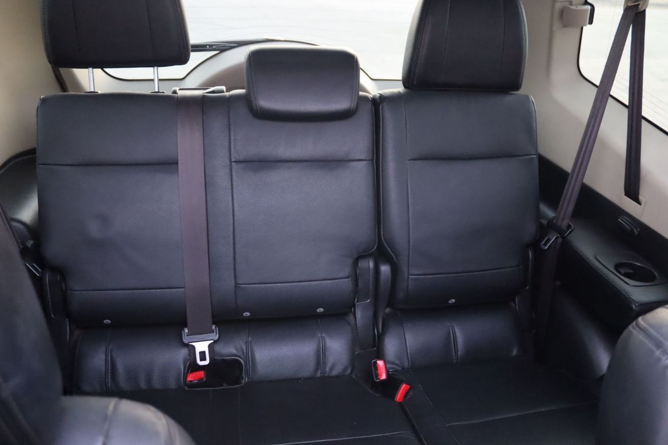 ميتسوبيشي باجيرو GLS Highline 3.8L (189 HP)