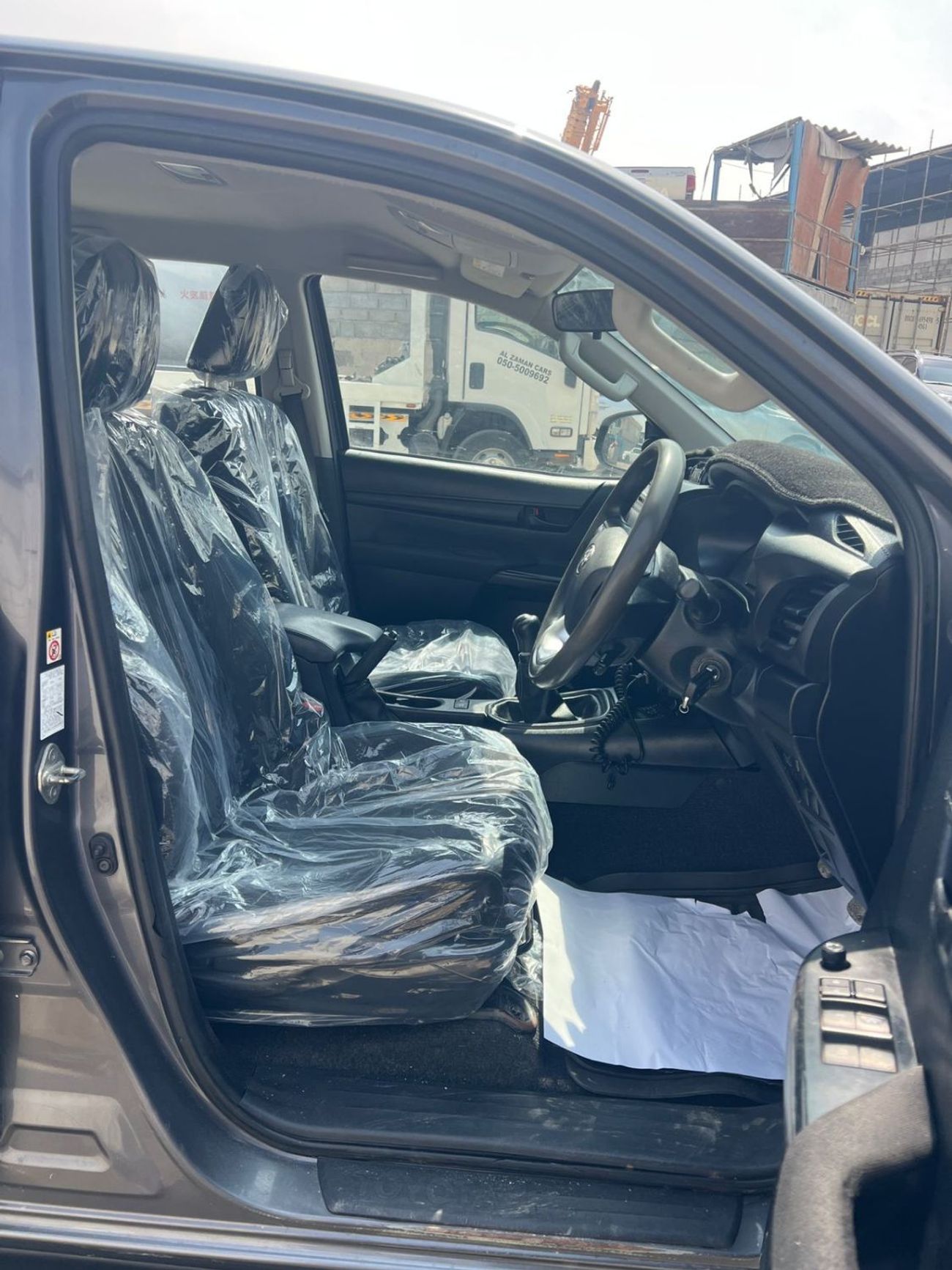 Toyota Hilux DIESEL 2.8L RIGHT HAND MANUAL GEAR YEAR 2017
