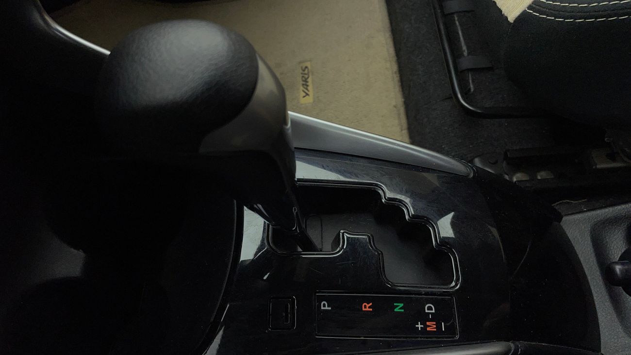 تويوتا يارس E 1.3 | بدون دفعة مقدمة | اختبار قيادة مجاني للمنزل