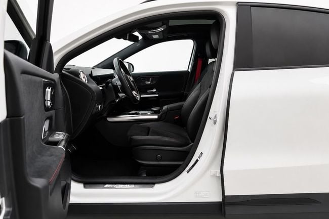 Mercedes-Benz GLA STANDARD, миниатюра 24