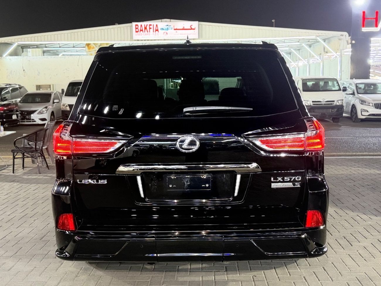 Lexus LX570 Platinum 5.7L