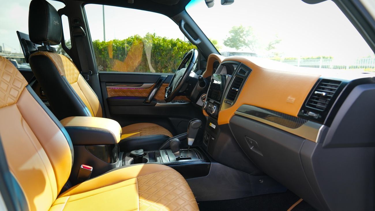 Mitsubishi Pajero SIGNATURE EDITION 2020!!GCC SPECS!! WELL MAINTAINED