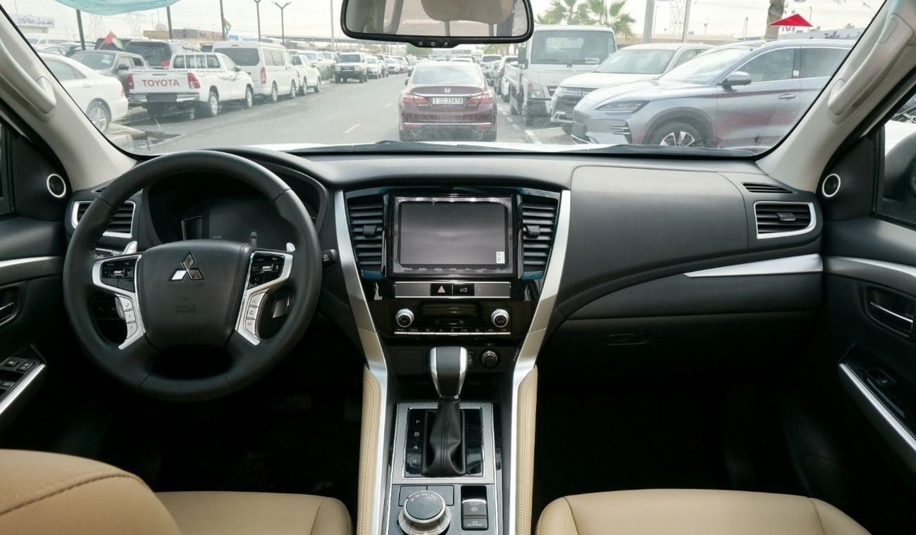 ميتسوبيشي مونتيرو سبورت Brand New Mitsubishi Montero Sport 2023 Export 3.0L A/T 4WD Petrol|White/Beige|