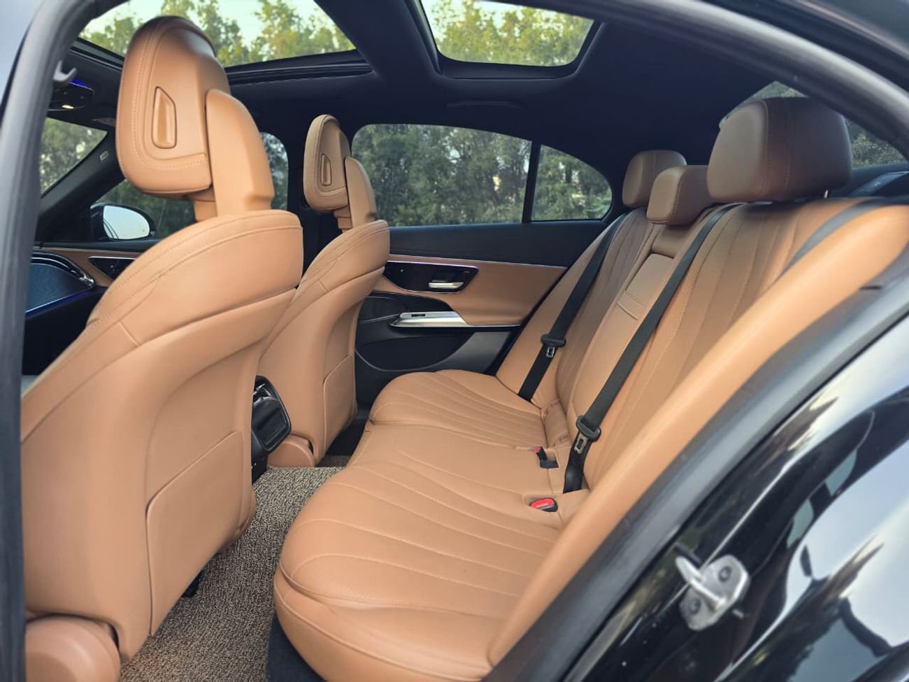 Mercedes-Benz E200 2.0L MERCEDES E-200 2024 // KOREAN // LOW MILEAGE // FULL OPITION // PERFECT CONDITION