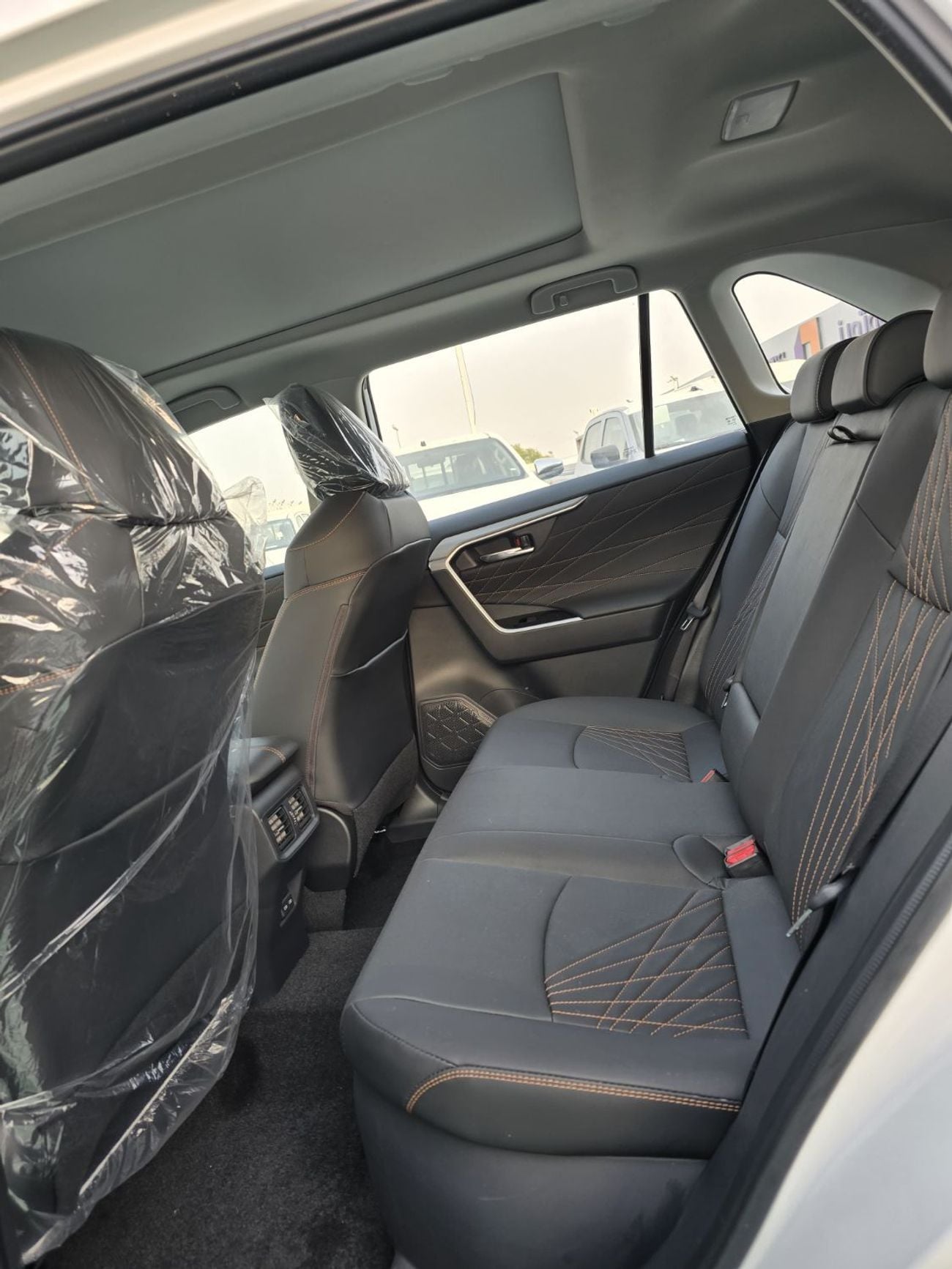 تويوتا راف ٤ 2.5L VXR Hybrid