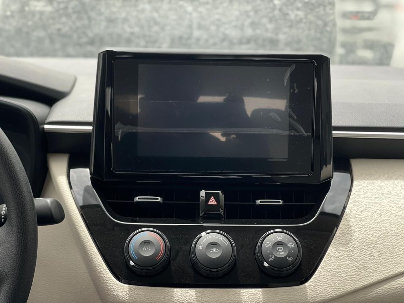 تويوتا كورولا XLI 2.0L STD FWD