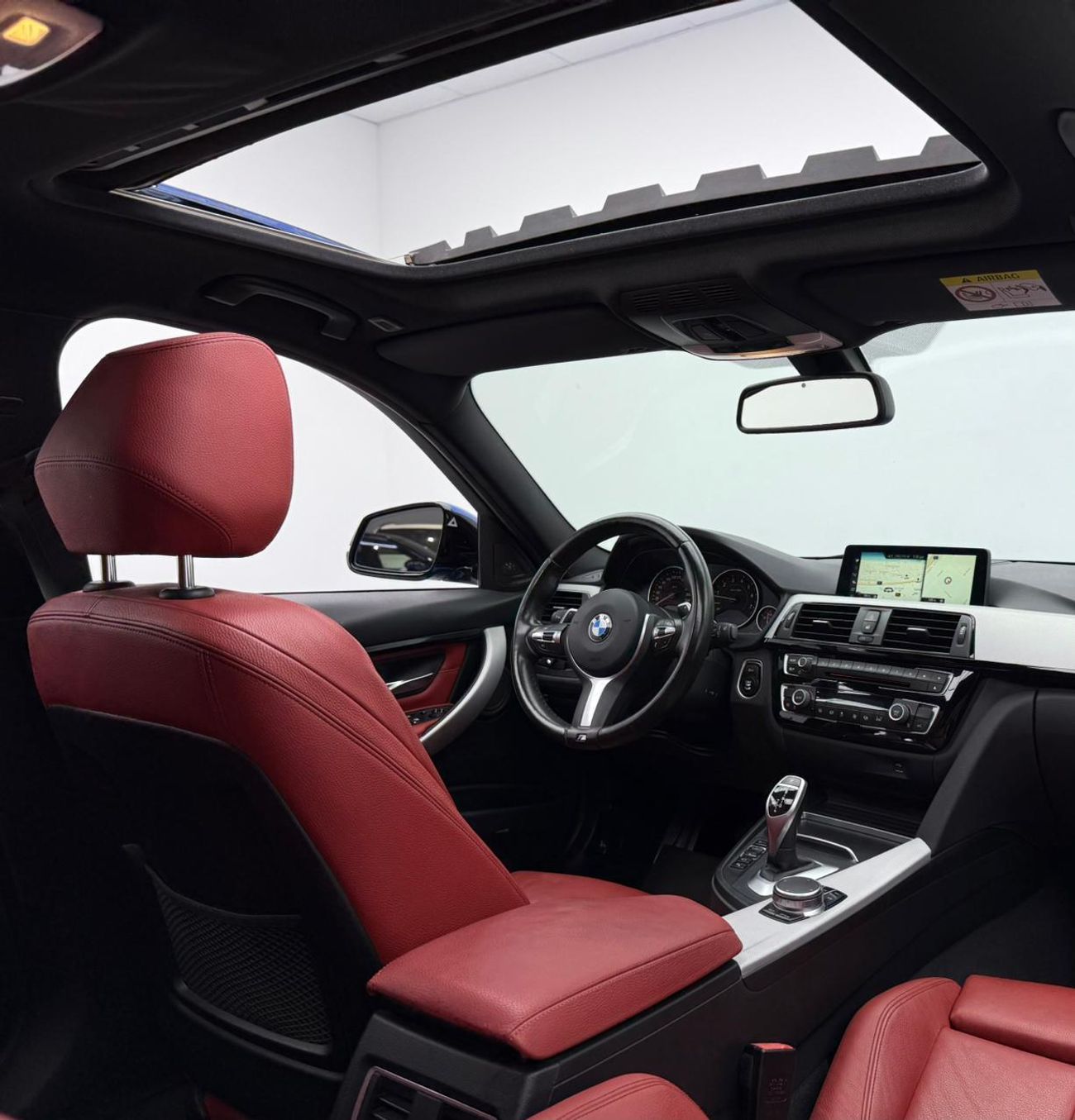 بي أم دبليو 340i M Sport 3.0L 2017 BMW 340i M-Sport, Service History, Fully Loaded, Excellent Condition, GCC